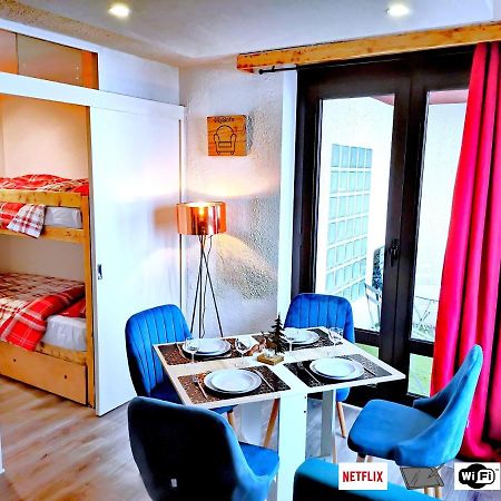 Mysofa Loup & Parking Apartamento Pra Loup Exterior foto